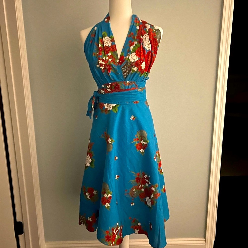 Halter wrap dress by Catwalk Studios NWT Turquoise Red Asian inspired Medium